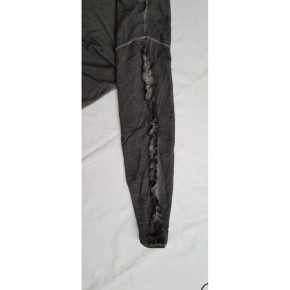 Dantelle Women's Gray Oil Dye Sweatshirt Pullover Top Size Small NWT - Picture 13 of 15